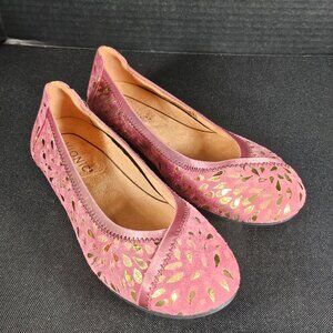 Vionic Caroll Ballet Flat, Pink/Shiraz Suede Gold Leaf Size US 6 Excellent
